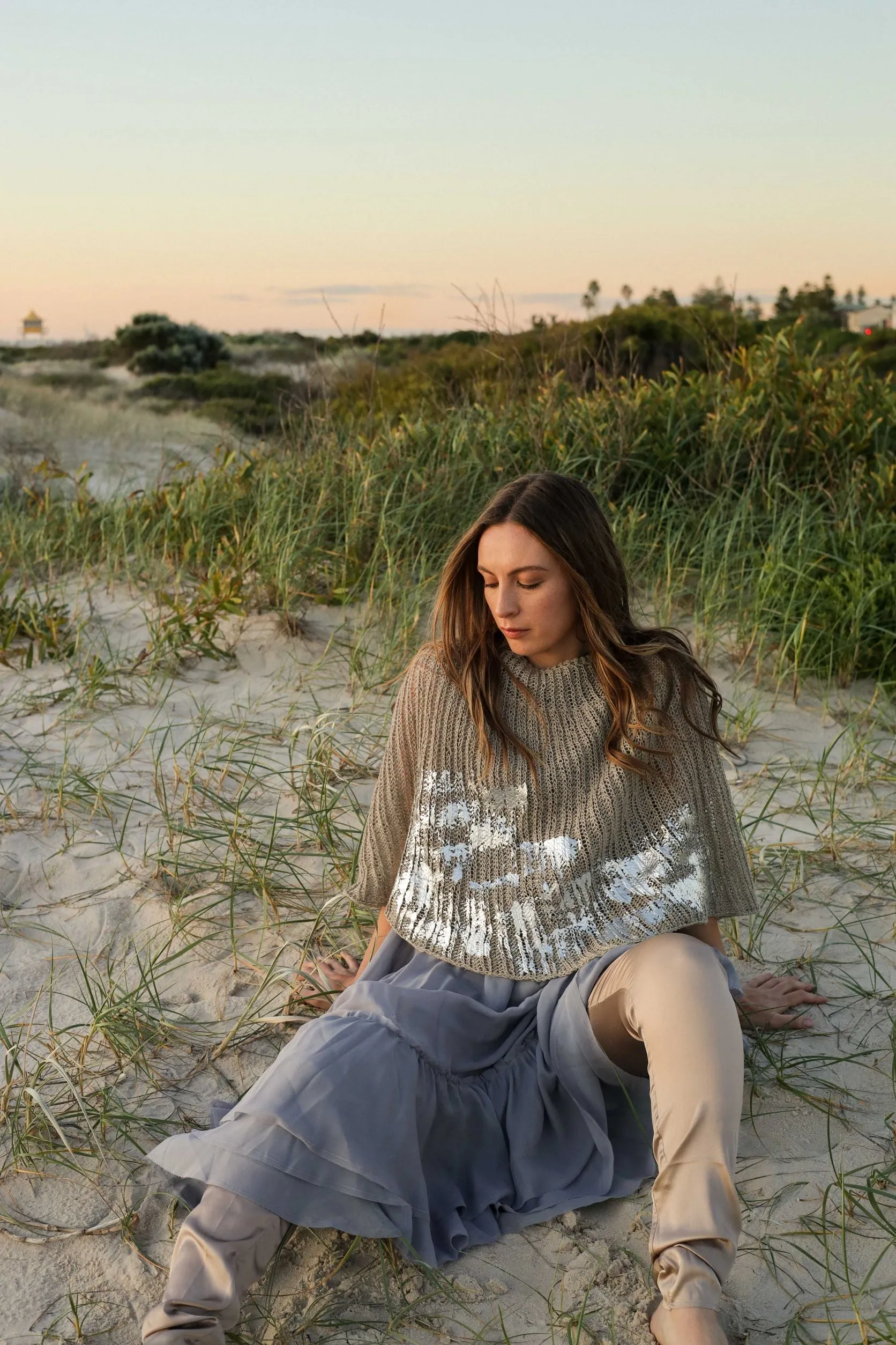 Hand knit shrug (Linen) w/ foil print - Mocca