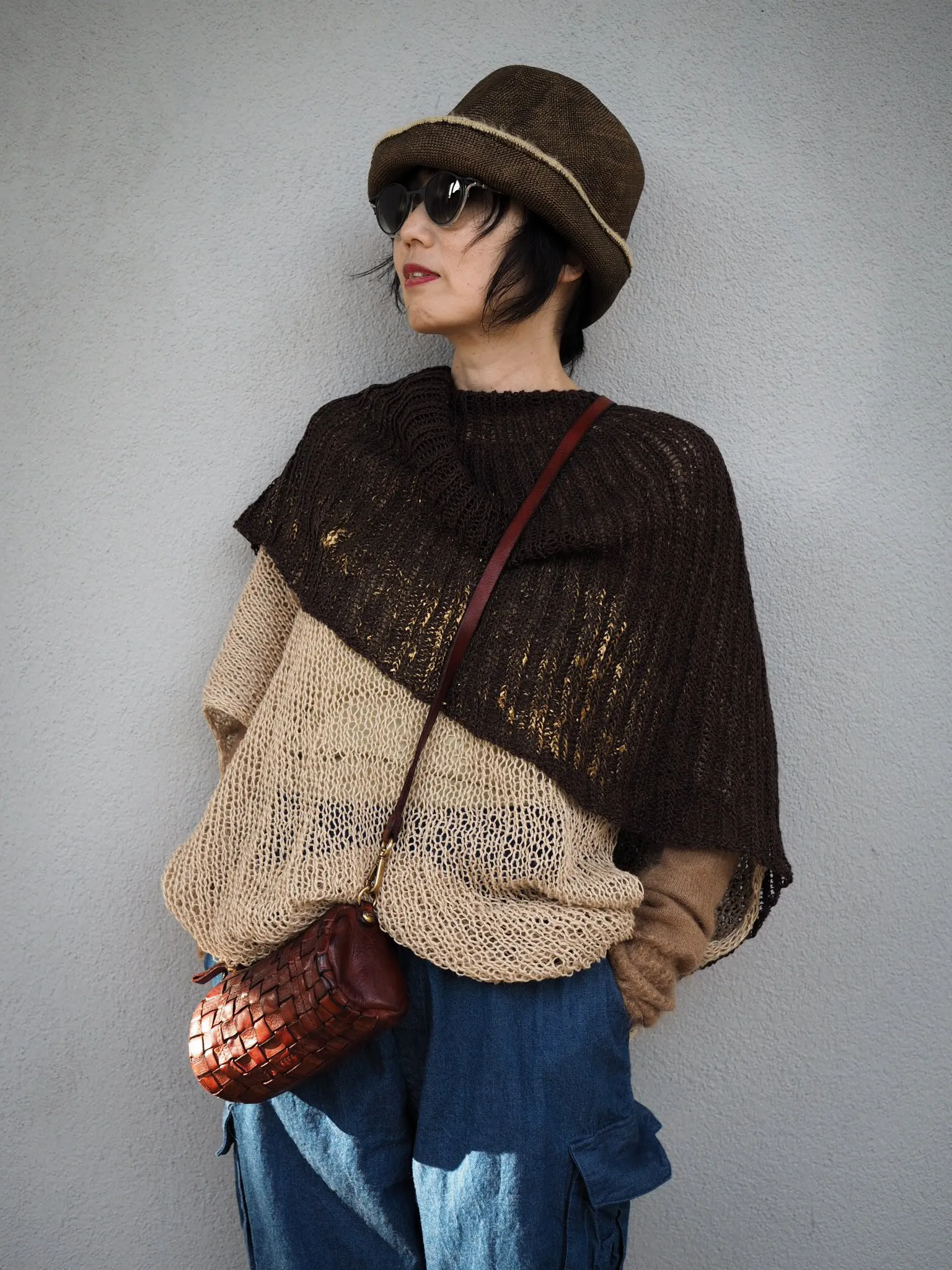 Hand knit shrug (Linen) w/ foil print - Mocca
