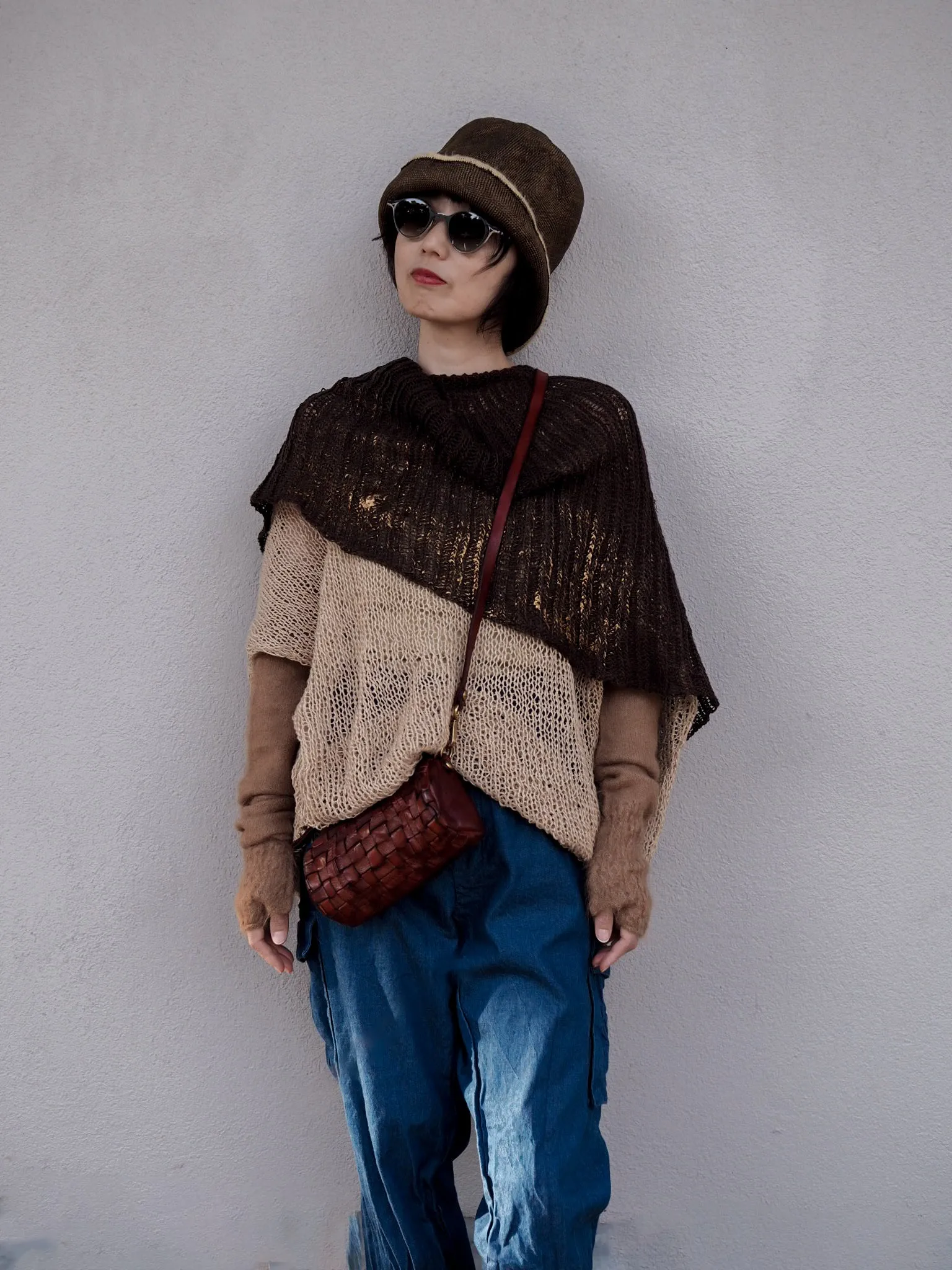 Hand knit shrug (Linen) w/ foil print - Mocca