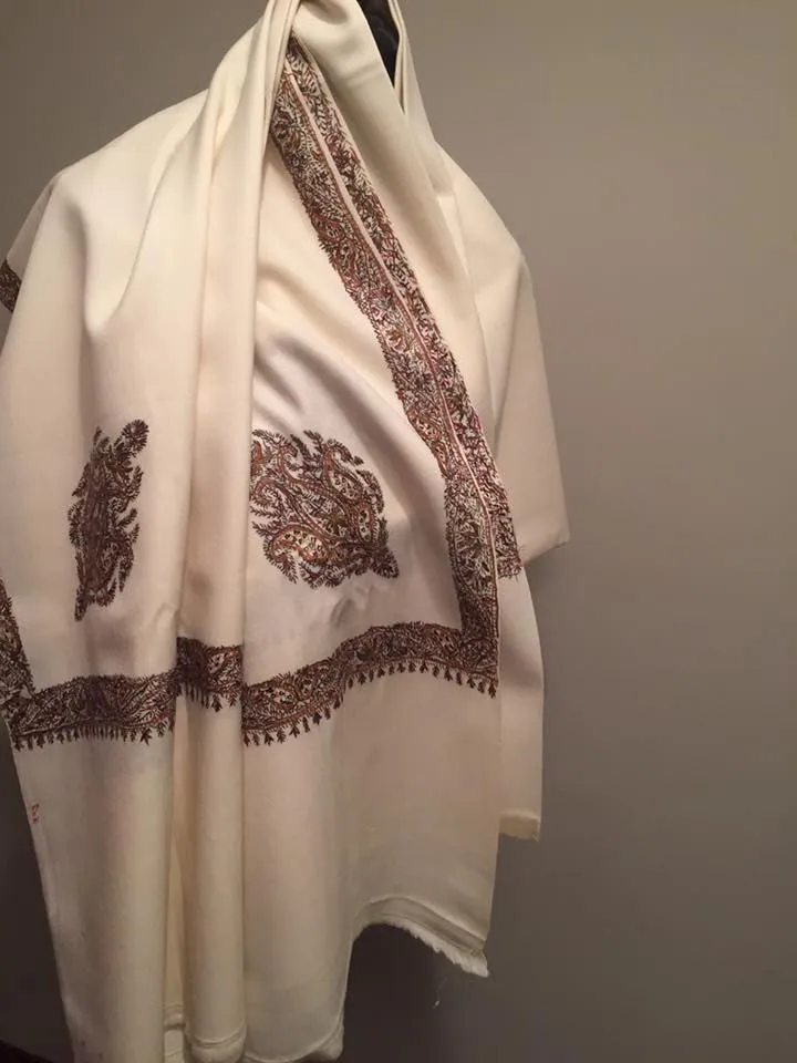 KASHMIRI MENS HAND EMBROIDERY SHAWL, WOOLLEN SHAWL WITH KASHMIRI KINGRI DESIGN EMBROIDERY FULL SIZE (BEIGE)