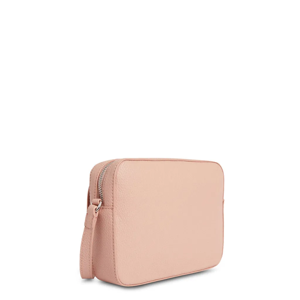 Sophisticated Spring/Summer Crossbody Bag